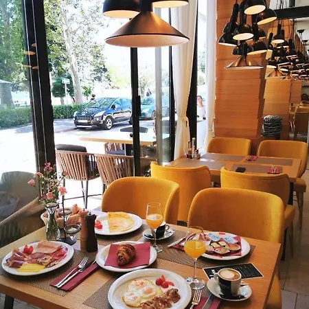Couette-café In The Center Zadar